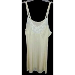 Vintage Shadowline Intimates Nighty Lingerie Daisy Pale Yellow Sz LG Slip Dress
